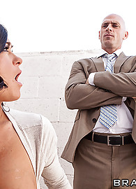 Crista Moore Photo 9