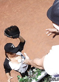 Devon Michaels Photo 7