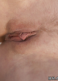 Dyanna Lauren Photo 4