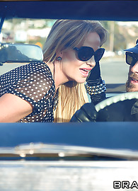 Kelly Madison Photo 2