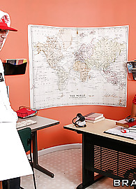 Missy Martinez Photo 4