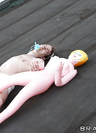 Sandra Romain Photo 5