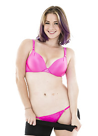 Sierra Sanders Photo 4