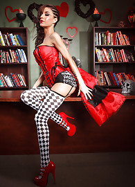 Lexi Belle Photo 9
