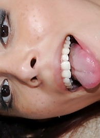 Emily Benjamins Photo 15