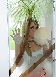 Shelby Paige Photo 2