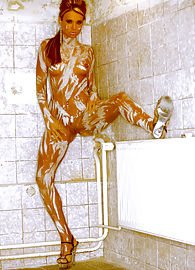 Ashley Bulgari Photo 11