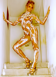 Futuristic babe with awe-inspiring glamor desperately takes pleasure in painting her horny body