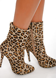 Angelina Love Photo 11