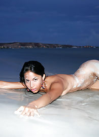 Ruth Medina Photo 17