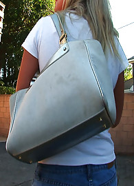 Carmen Kinsley Photo 15