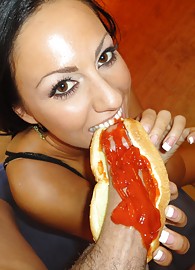 Tiffany Brookes Photo 6