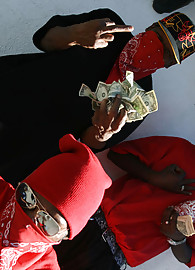 Claire Dames Photo 8