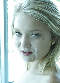 Dakota Skye Photo 20