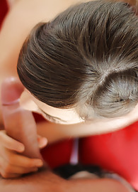 Holly Michaels Photo 3