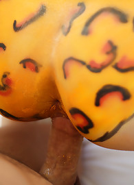 Holly Michaels Photo 7