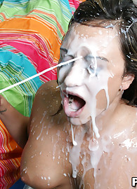 Claudia Valentine Photo 19