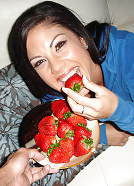 Eva Ellington Photo 1