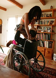 Jesse Jordan Photo 10