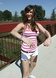 Holly Michaels Photo 3