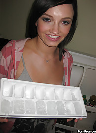 Jenny Anderson Photo 5