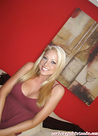 Shawna Lenee Photo 1