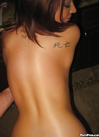 Halie James Photo 13