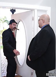 Monique Alexander Photo 7