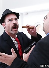 Monique Alexander Photo 8