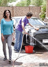 Jennifer White Photo 10