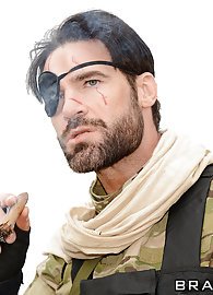 Casey Calvert Photo 5