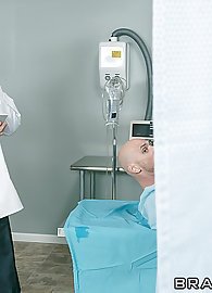 Valentina Nappi Photo 8