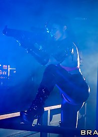 Aletta Ocean Photo 9