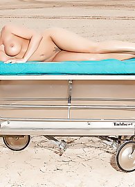 Rachel Starr Photo 9