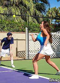 Diamond Jackson Photo 14