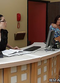 Rachel Starr Photo 18