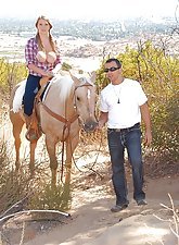 Blond-haired thick hottie gets destroyed in the middle of a desert