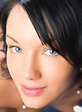 Loreen A strips fully nude in front of the camera and shows her gaping cunt.