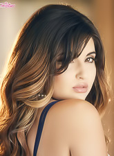 Superb babe with plump lips as well as little tits spreads her trimmed pussy and plays with pearls.