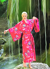 Danielle C takes her pink kiimono off outdoors and teases us with her amazing ass.