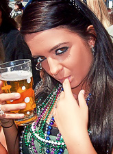 Busty brunette slut Southern Brooke takes off her clothes and shows her boobs.